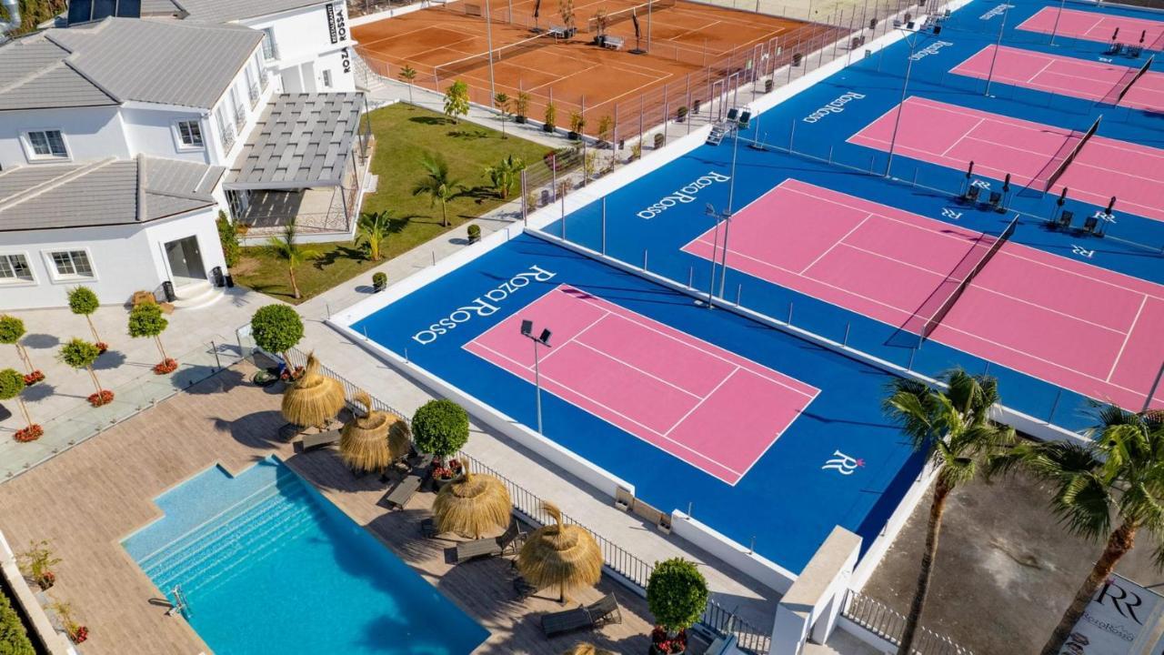 فندق Residencia Deportiva Rozarossa إِستيبونا المظهر الخارجي الصورة